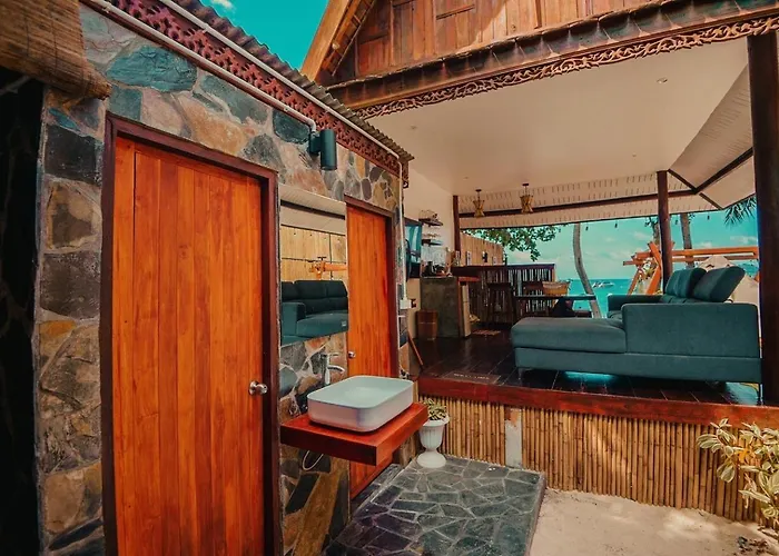 Natures Edge Beachfront Luxury Glamping Koh Tao