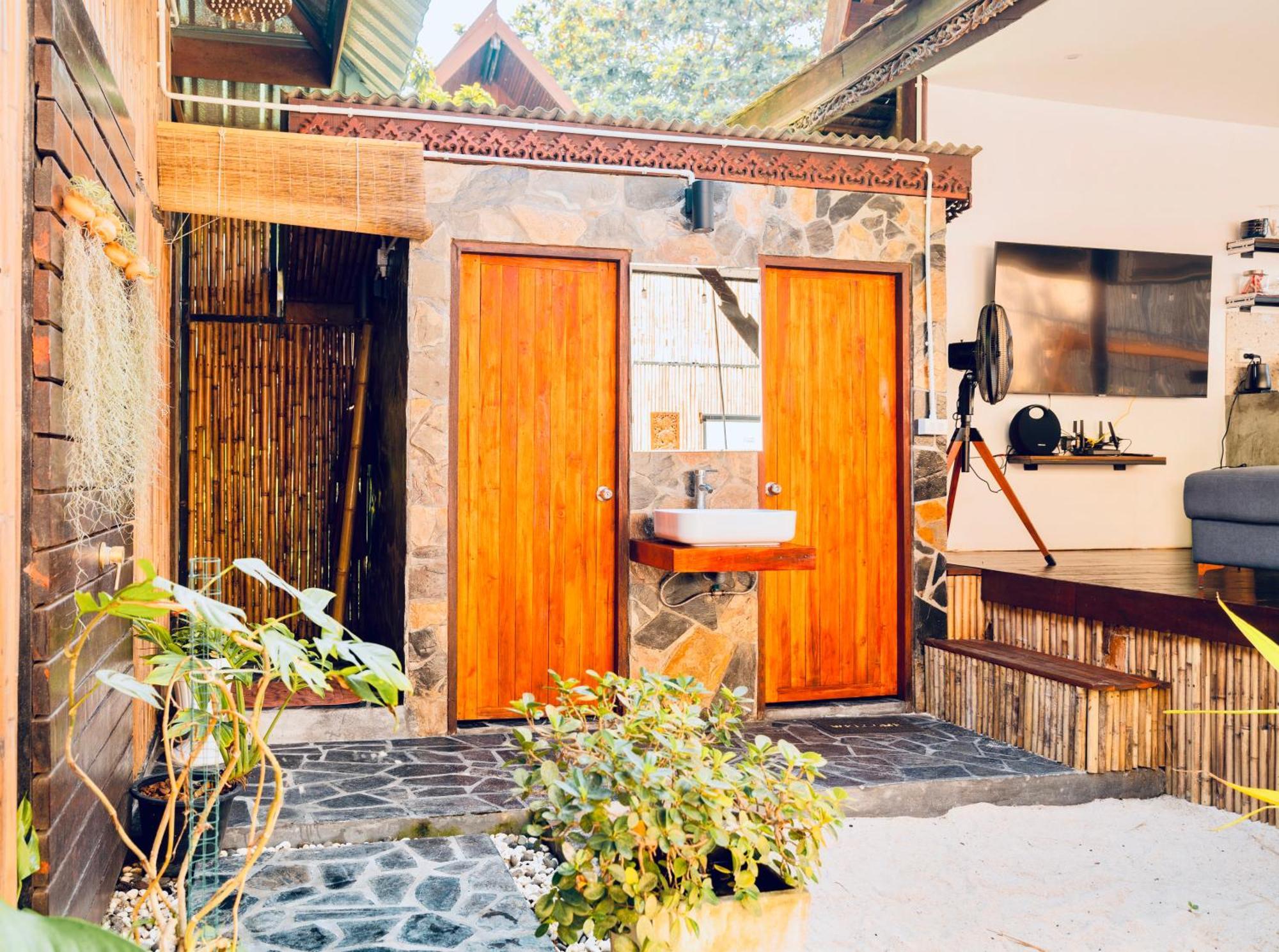เต็นท์หรู Natures Edge Beachfront Luxury Glamping